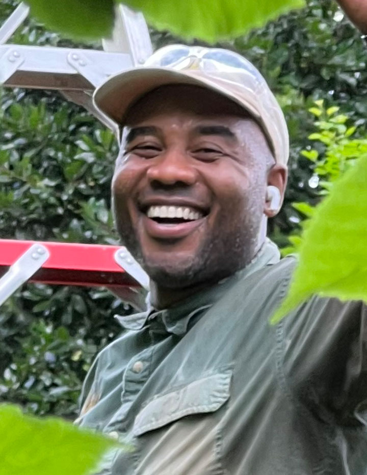 Christopher Bivens